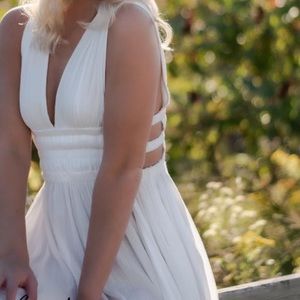 White/ beach my dress